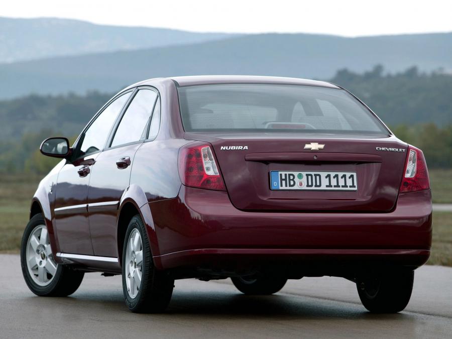  Chevrolet Nubira Sedan 2004 года  (фото 25 из 25)